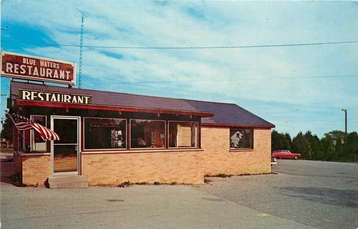 Blue Waters Restaurant (Viteks Restaurant) - Old Postcard (newer photo)